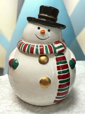Gibson White Snowman Jar with Black Hat and Red-Green Scarf